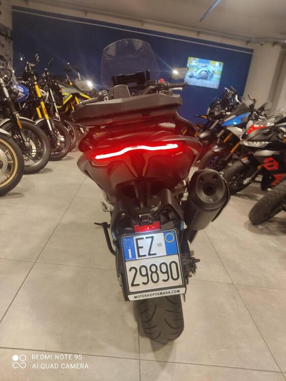 Yamaha T-Max 560 Tech Max (2022 - 24) (5)