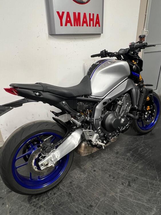 Yamaha MT-09 SP (2024 - 25) (4)