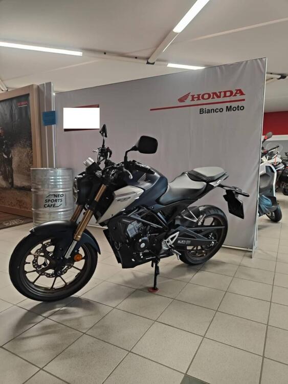 Honda CB 125 R (2021 - 23) (2)