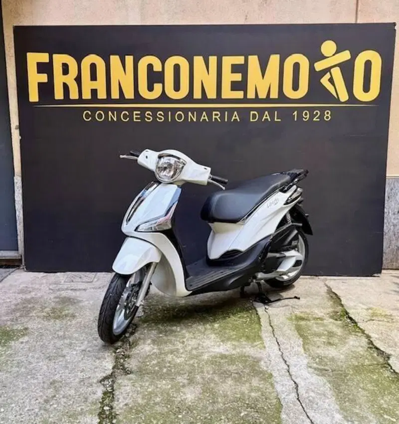 Piaggio Liberty 150 (2025 - 26) (4)
