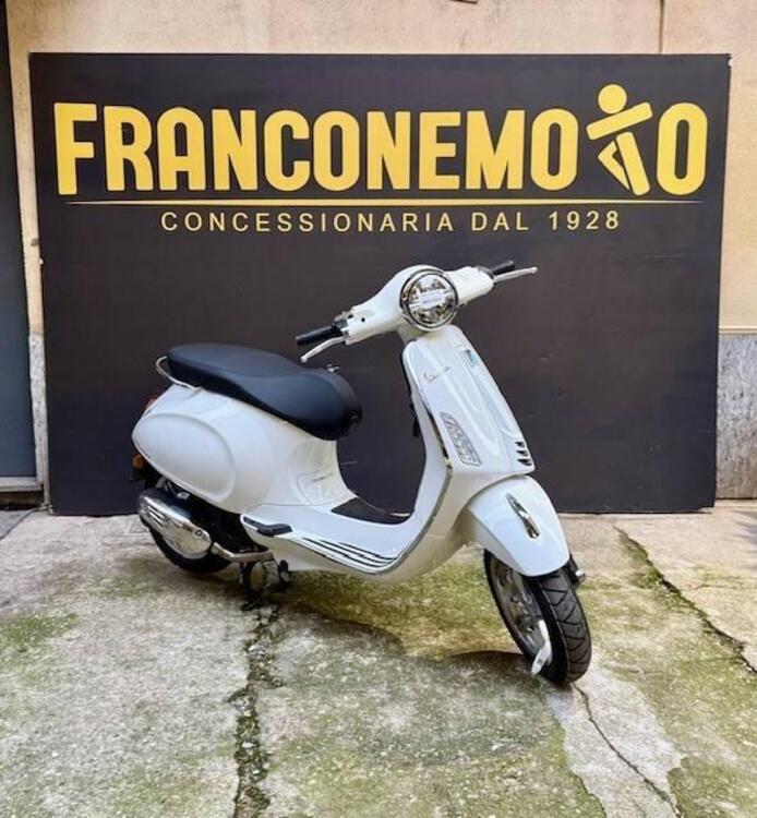 Vespa Primavera 125 (2021 - 23) (3)