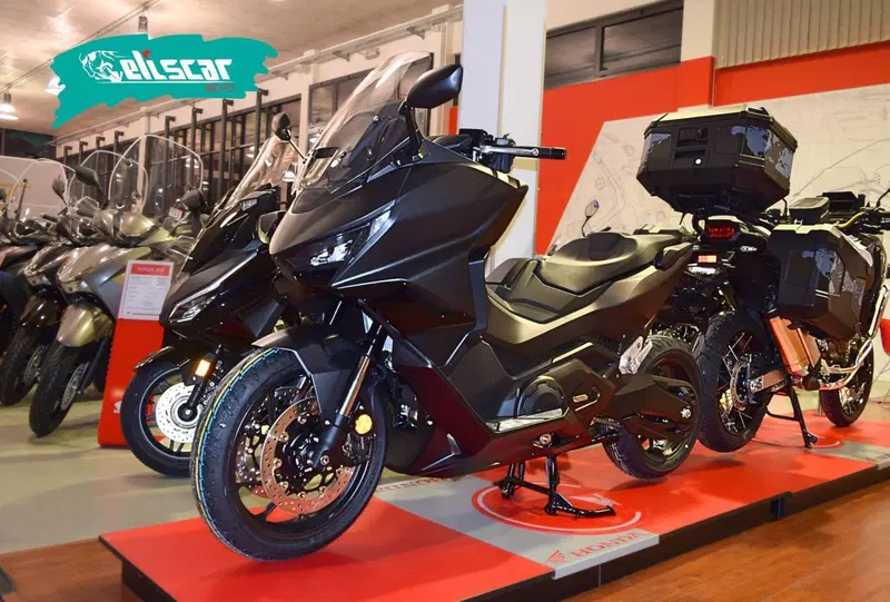 Honda Forza 750 (2025 - 26) (2)
