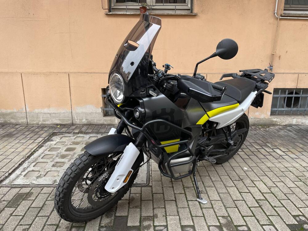 Husqvarna Norden 901 (2022 - 25) (2)