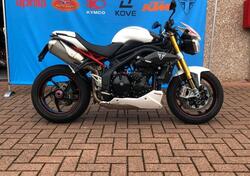 Triumph Speed Triple 1050 R ABS (2011 - 15) usata