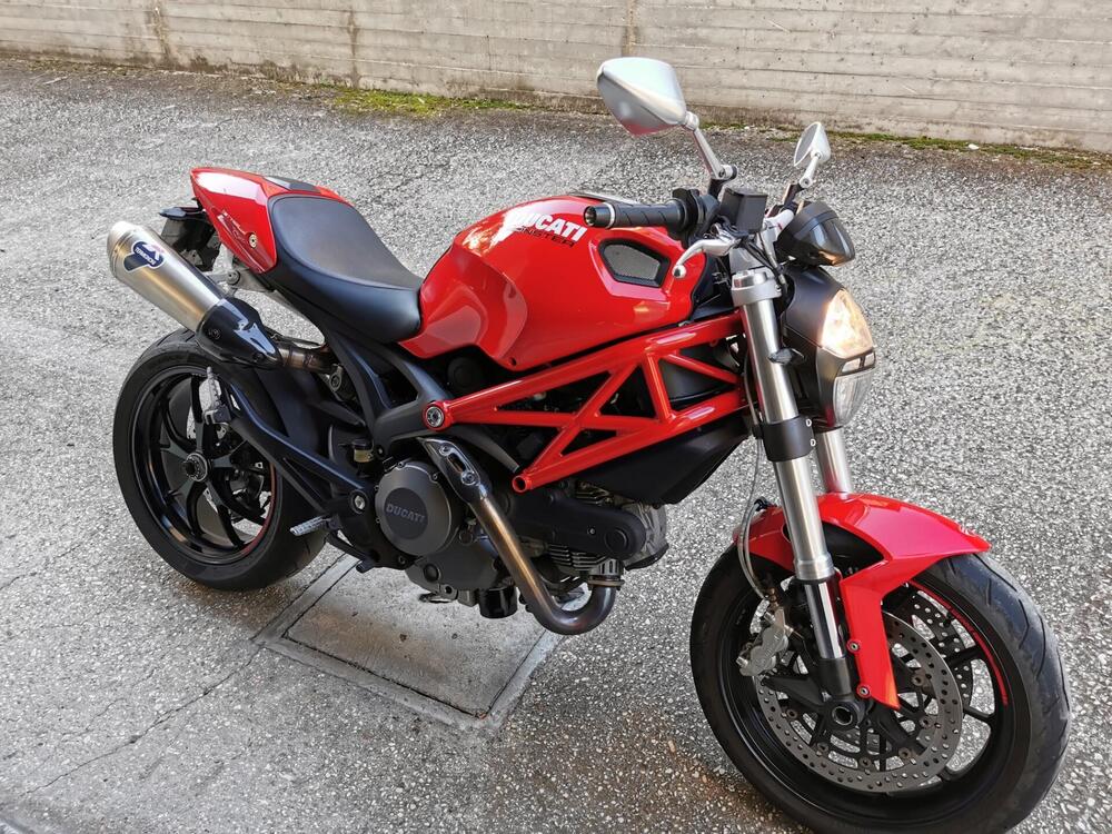 Ducati Monster 796 (2010 - 13) (2)