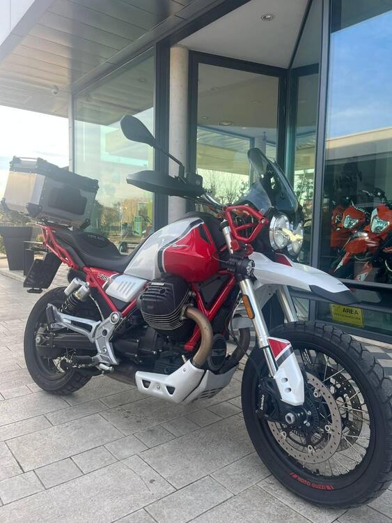 Moto Guzzi V85 TT (2019 - 20) (2)