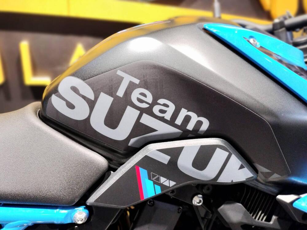 Suzuki GSX-8S Team Suzuki Edition (2024) (5)