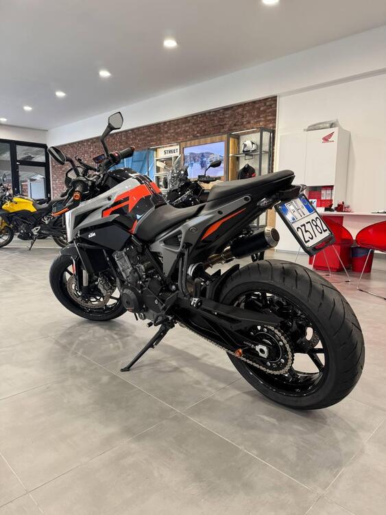 KTM 790 Duke L (2023 - 24) (4)