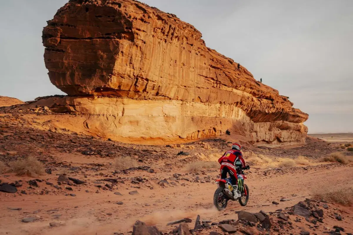 Dakar 2025. T6. Outsiders e ritiri a Al Duwadimi, leaders in pretattica [VIDEO] (3)