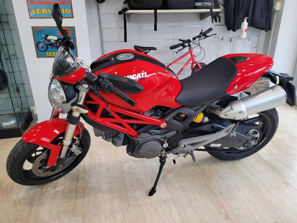 Ducati Monster 696 (2008 - 13) (2)