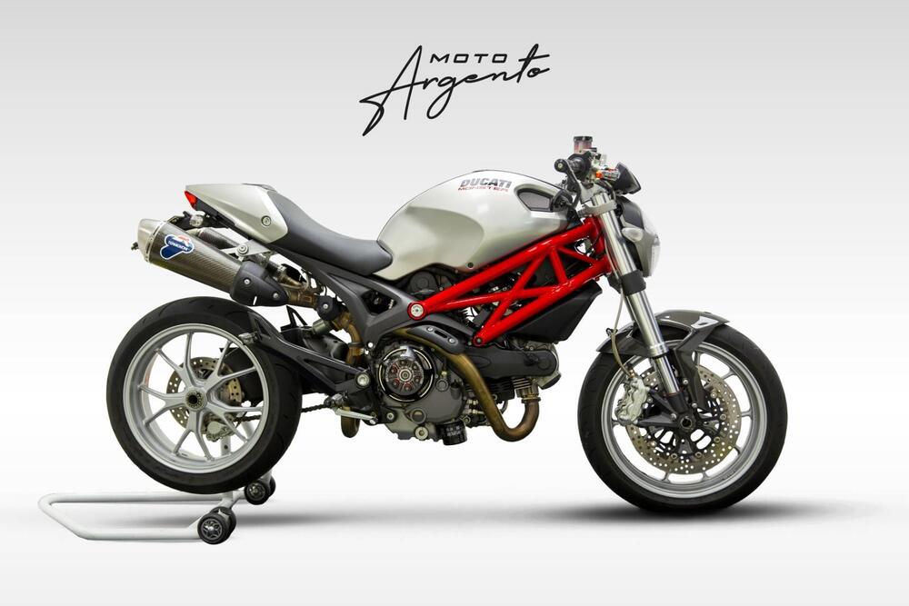 Ducati Monster 1100 (2009 -10)