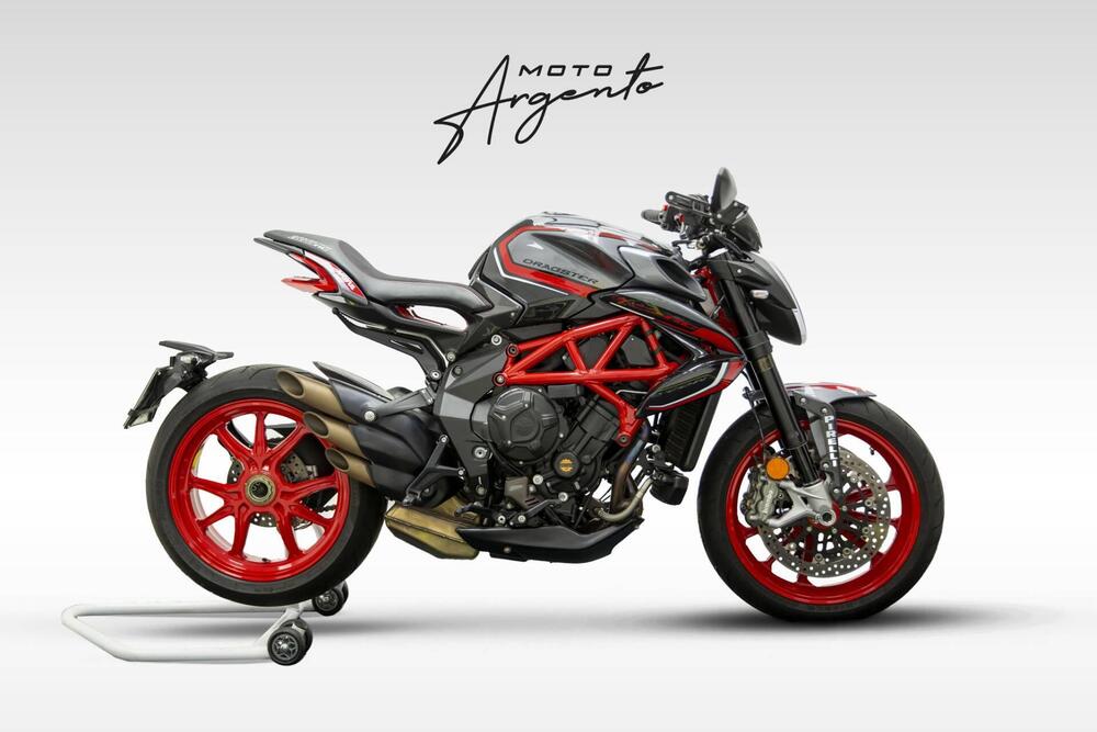 MV Agusta Dragster 800 RR SCS (2020)