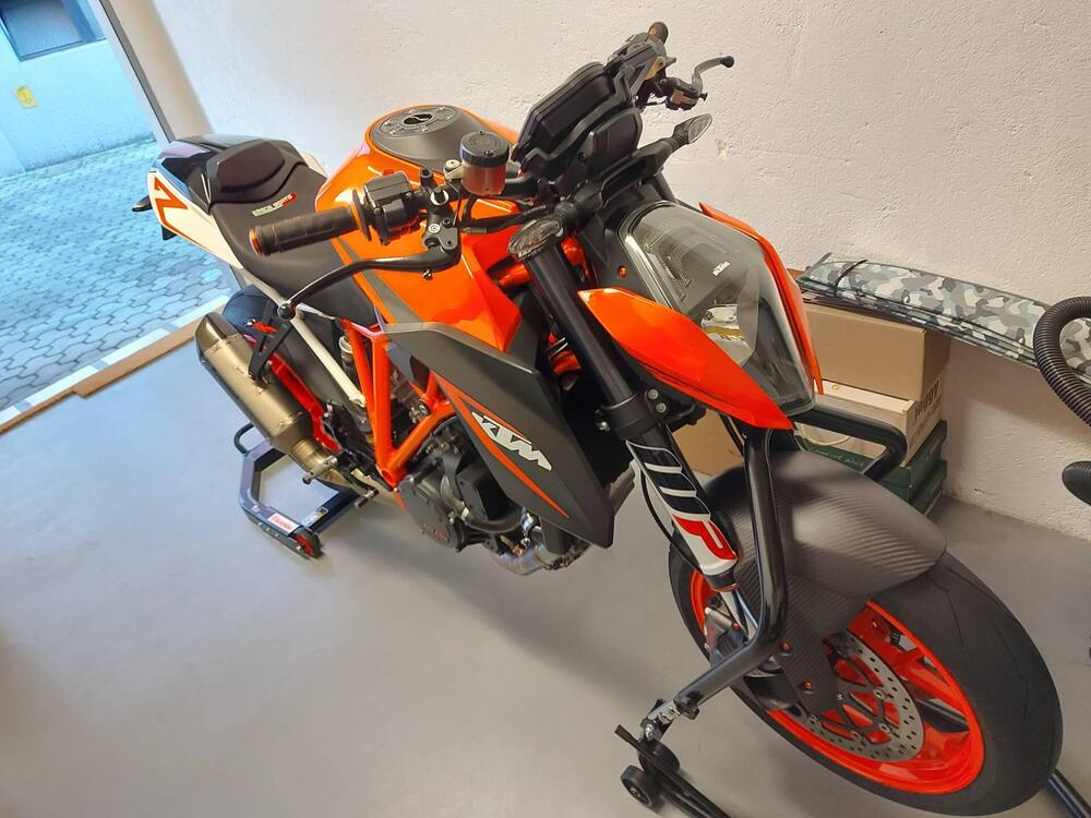 KTM 1290 Super Duke R ABS (2014 - 16) (2)