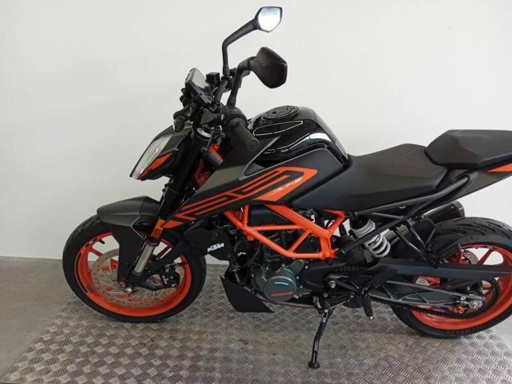 KTM 125 Duke (2021 - 23) (4)