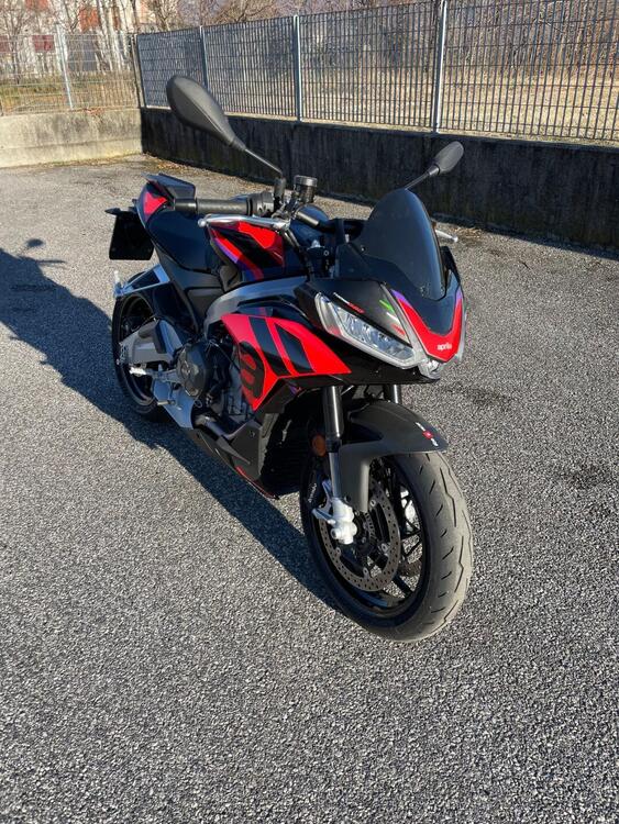 Aprilia Tuono 660 Factory (2022 - 24) (2)