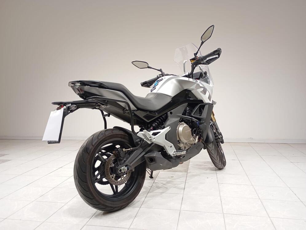 CFMOTO 650MT (2021 - 25) (4)