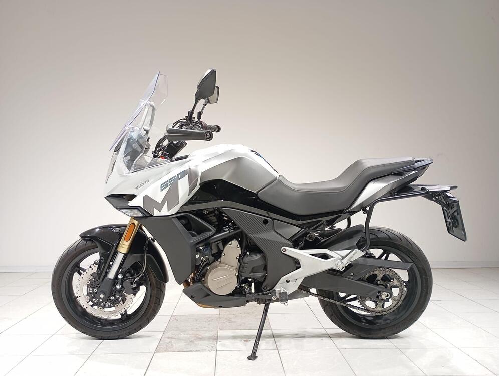 CFMOTO 650MT (2021 - 25) (2)