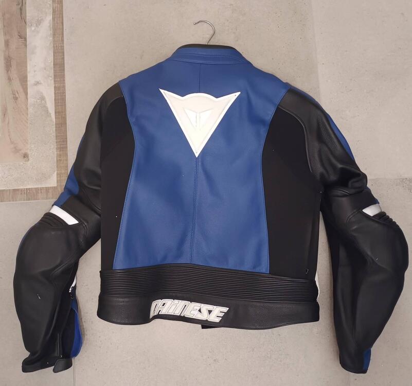 vendo tuta moto dainese divisibile taglia 56 (2)