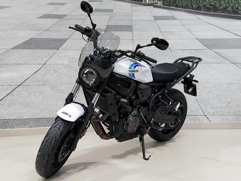 Yamaha XSR 700 (2022 - 25) (2)