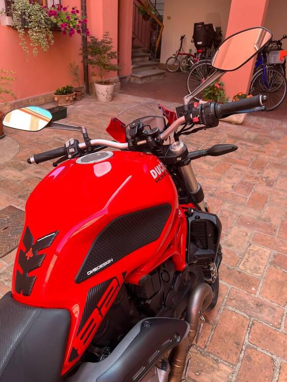 Ducati Monster 821 (2018 - 20) (4)