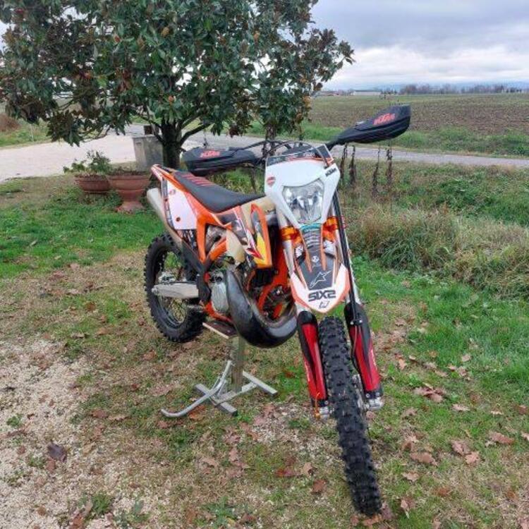 KTM 300 EXC E Six Days TPI (2020) (2)