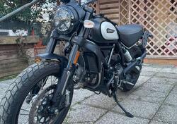 Ducati Scrambler 800 Icon Dark (2021 - 22) usata