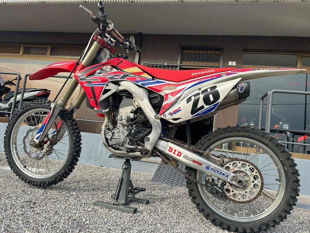 Honda CRF 250 R (2017) (5)