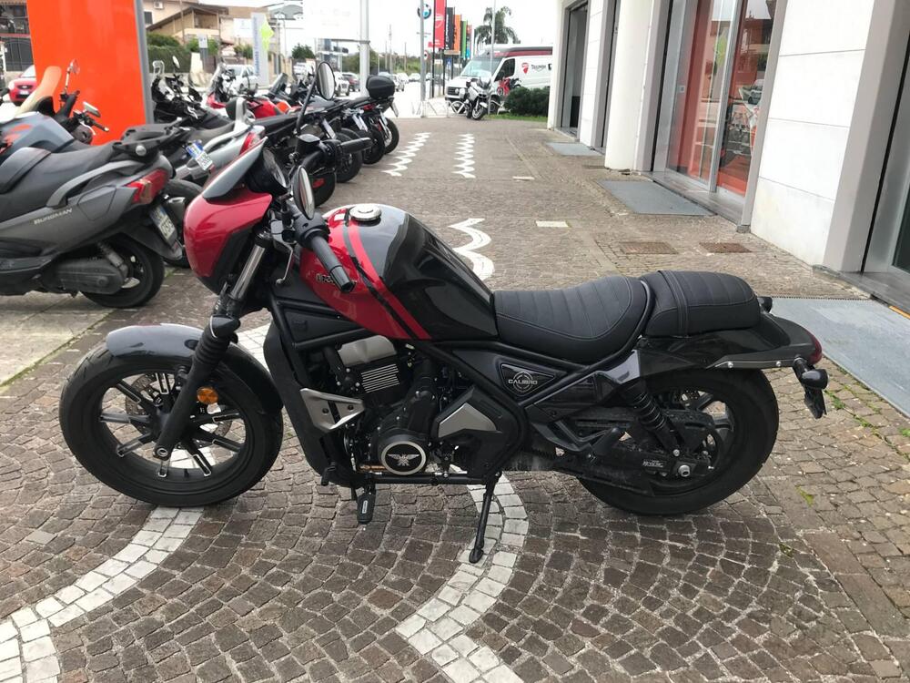 Moto Morini Calibro Custom (2024 - 25) (3)