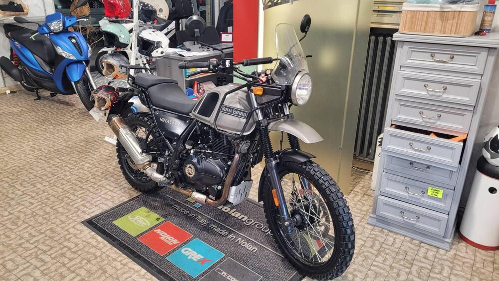 Royal Enfield Himalayan 411 (2021 - 24) (2)