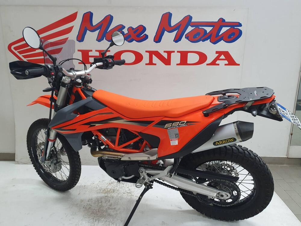 KTM 690 Enduro R (2022 - 25) (3)