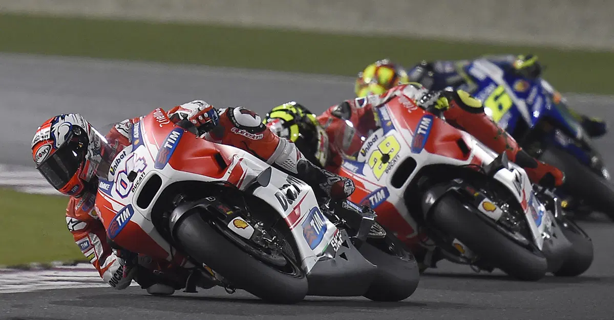Le foto più spettacolari del GP del Qatar