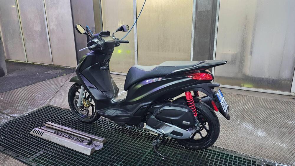 Piaggio Medley 125 S ABS (2021 - 25) (5)