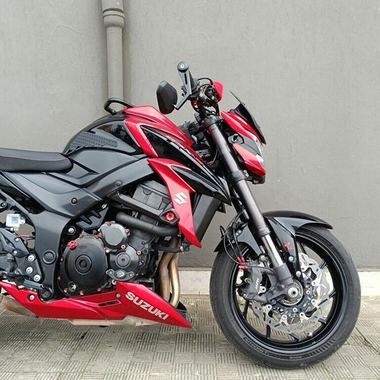 Suzuki GSX S 750 Yugen (2018 - 20) (3)