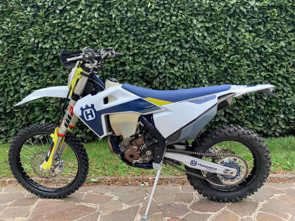 Husqvarna FE 350 (2021) (2)