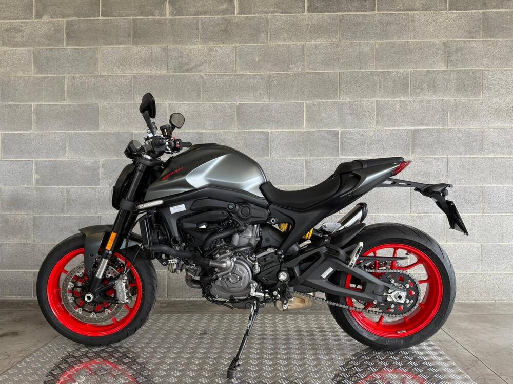 Ducati Monster 937 (2021 - 25) (4)