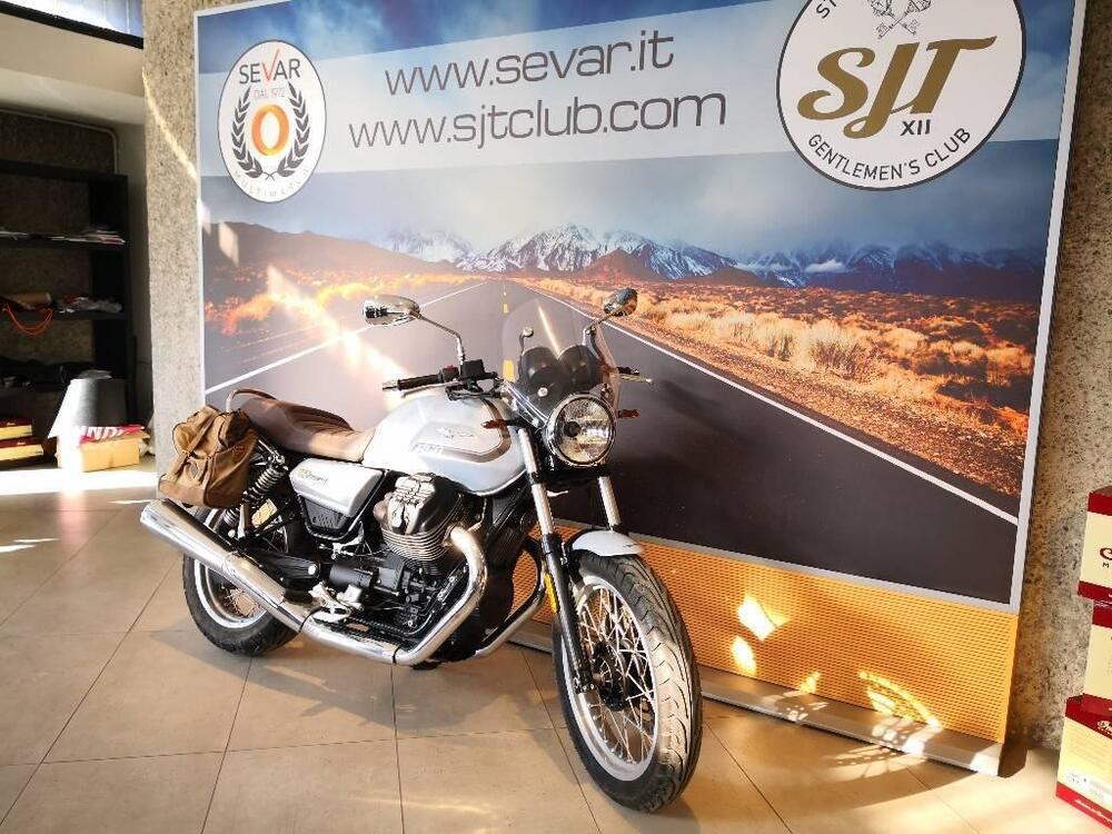 Moto Guzzi V7 Special (2021 - 24) (3)