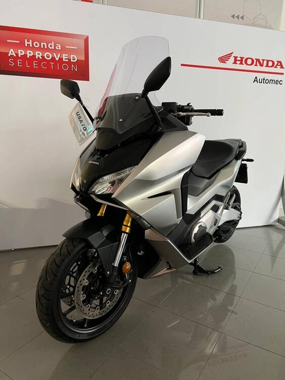 Honda Forza 750 DCT (2021 - 24) (3)