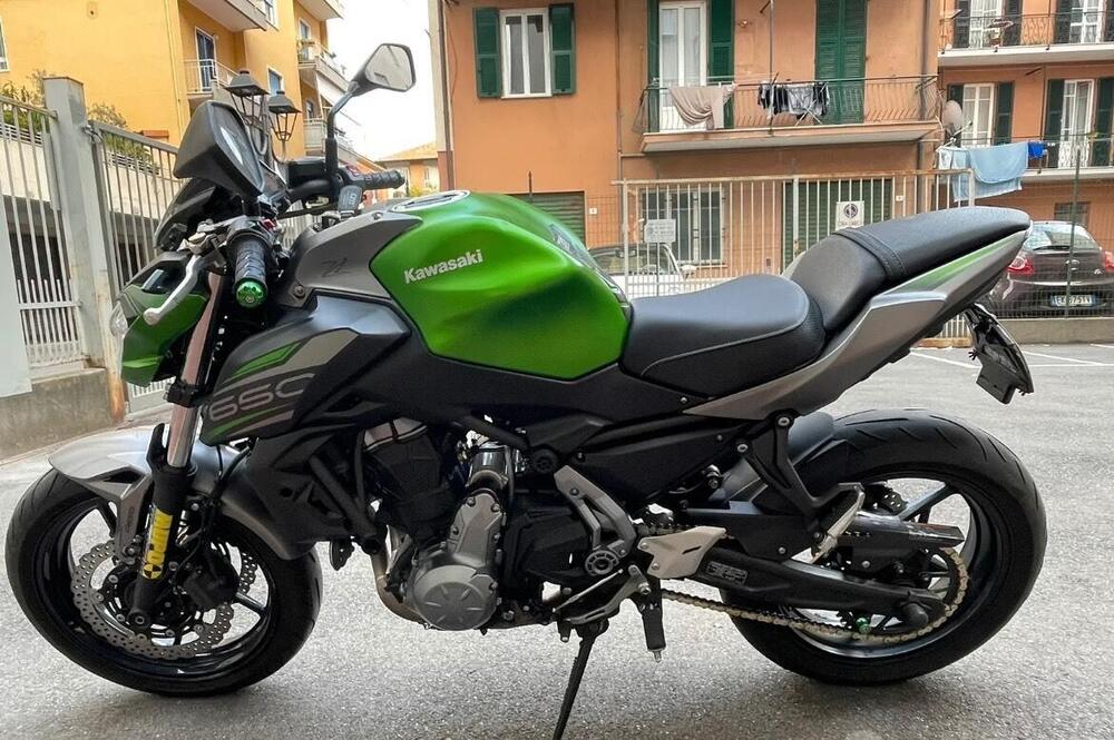 Kawasaki Z 650 (2017 - 19) (2)