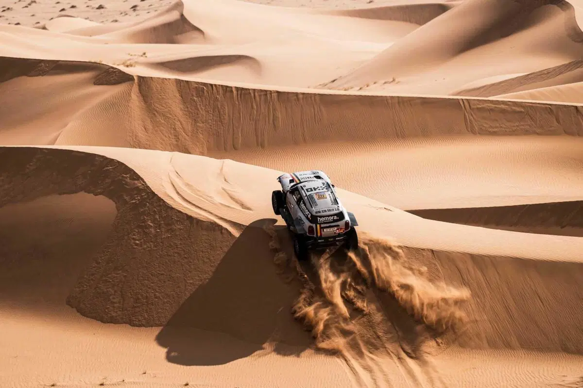 Dakar 2025. T8. Bel colpo sincrono di Sanders, KTM, e Latagan, Toyota [VIDEO] (11)