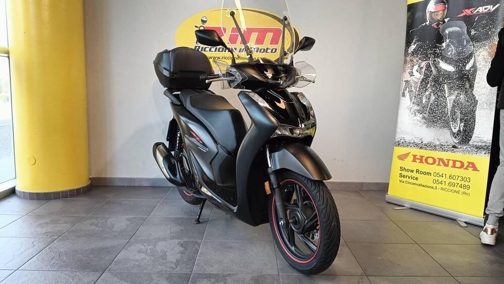 Honda SH 150i Sport (2022 - 25) (2)