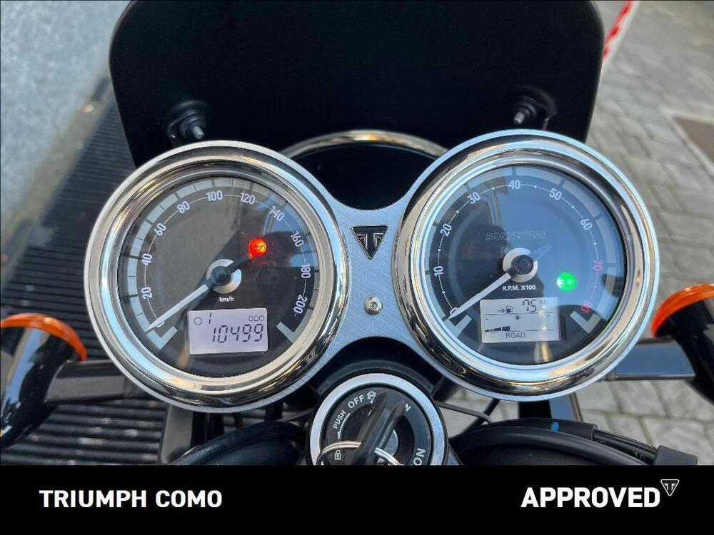 Triumph Bonneville T120 Gold Line Edition (2022 - 23) (5)