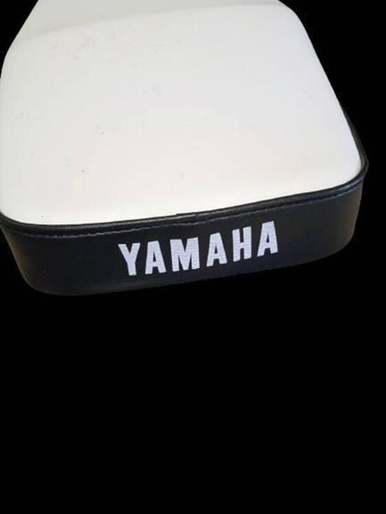 Sella Originale Per Yamaha CRZ Nuova (2)