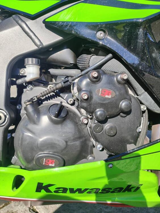 Kawasaki Ninja 636 ZX-6R (2024 - 25) (3)