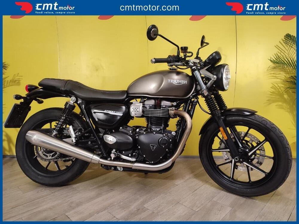 Triumph Street Twin 900 (2021 - 22)