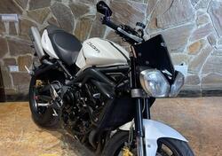 Triumph Street Triple R (2009 - 12) usata