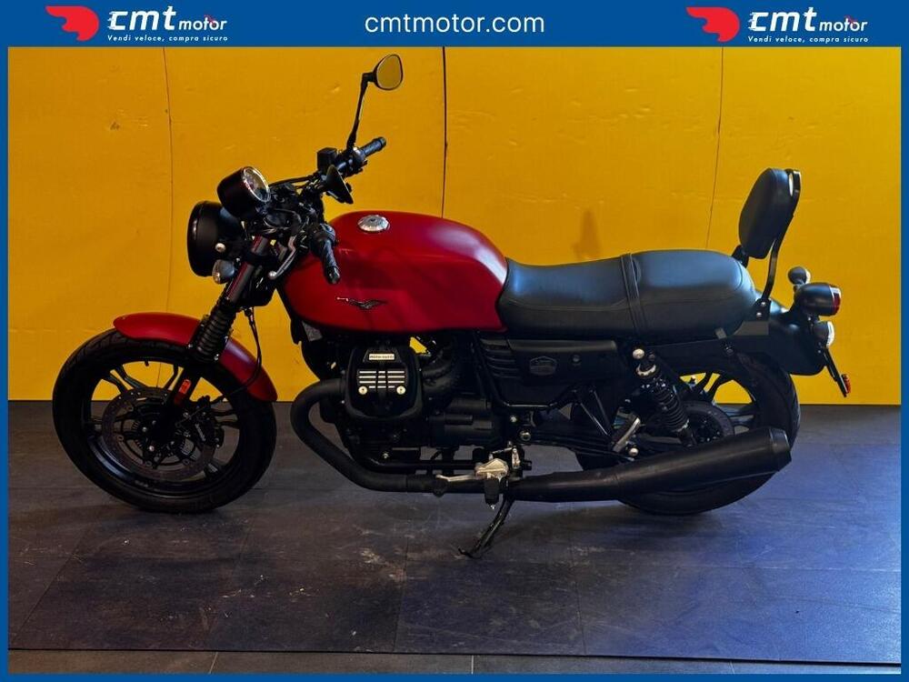 Moto Guzzi V7 III Stone (2017 - 20) (3)