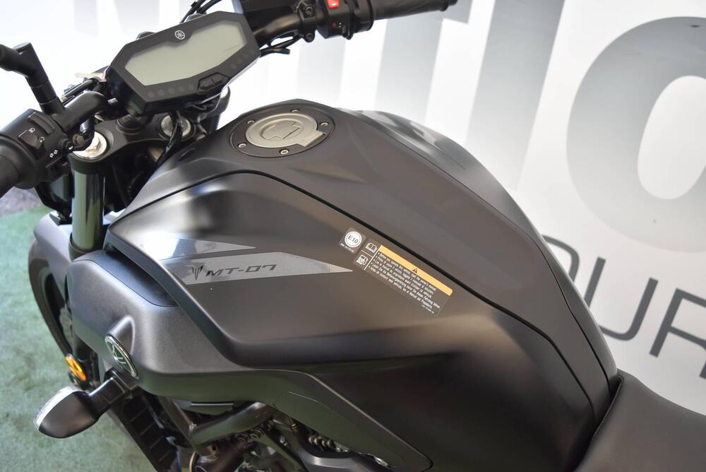 Yamaha MT-07 (2018 - 20) (5)