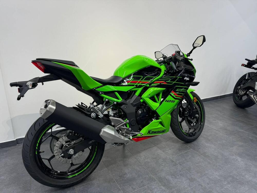 Kawasaki Ninja 125 (2021 - 25) (3)