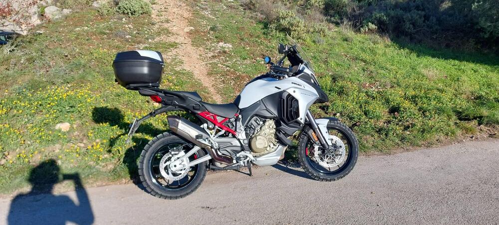 Ducati Multistrada V4 S (2021 - 24) (2)