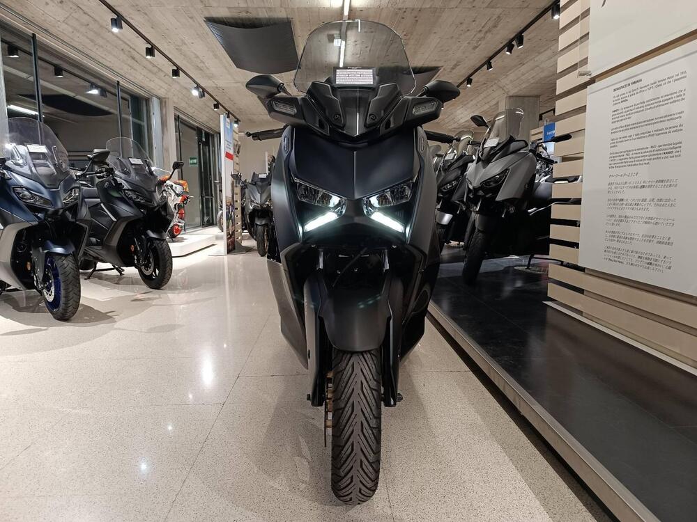 Yamaha X-Max 300 Tech Max (2021 - 24) (2)